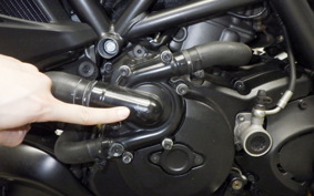 DUCATI DIAVEL DARK 2013