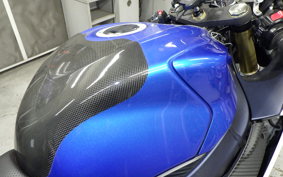 SUZUKI GSX-R750 2011