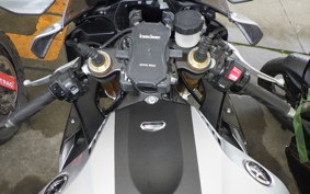 YAMAHA YZF-R1 M 2012