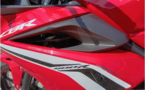 HONDA NSR250R-1 8100