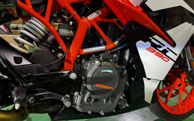 KTM 390 RC 2018 JYJ40