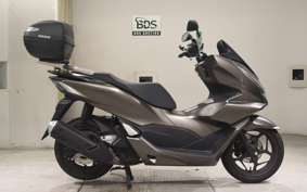 HONDA PCX125 2004 JK05