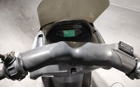 YAMAHA MAJESTY 125 SE27