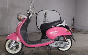 YAMAHA VINO 125 SE24