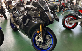 YAMAHA YZF-R1 M 2020 RN65J