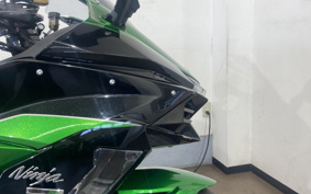 KAWASAKI NINJA H2 SX SE 2019 ZXT02A
