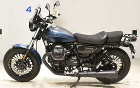 MOTO GUZZI V9 BOBBER 2018