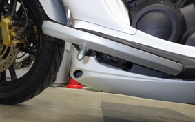 HONDA DN01 2008 RC55