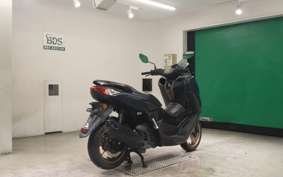 YAMAHA N-MAX 2005 SEG6J