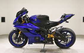 YAMAHA YZF-R6 2018