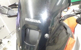 HONDA CB200X