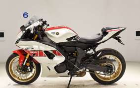 YAMAHA YZF-R7 2022 RM39J
