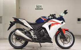 HONDA CBR250R GEN 3 MC41