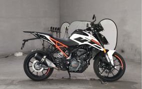 KTM 125 DUKE JPA40