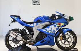 SUZUKI GSX-R125 DL33B