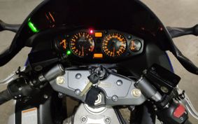 SUZUKI GSX-1300R HAYABUSA 2000 GW71A