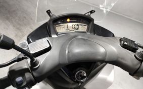 YAMAHA TRICITY 125 SE82J
