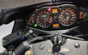SUZUKI GSX1300R HAYABUSA 2004 GW71A