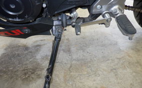 SUZUKI GSX250R