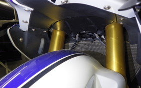 BMW HP4 2014