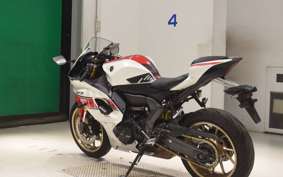 YAMAHA YZF-R7 2022 RM39J