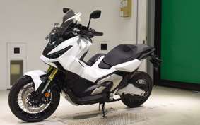 HONDA X-ADV 750 2026 RH21