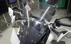 YAMAHA MT-09 Tracer 2015