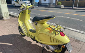 VESPA 946 10*ANI BELL SA RIO ZAPMD7