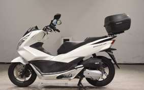 HONDA PCX 150 1989 KF18