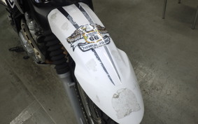 YAMAHA SEROW 250 2022 DG11J