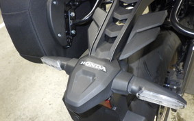 HONDA CB650R E-Clutch 2026 RH17