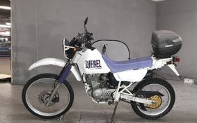 SUZUKI DJEBEL200 SH42A