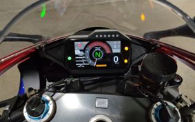 HONDA CBR1000RR R 2025 SC82
