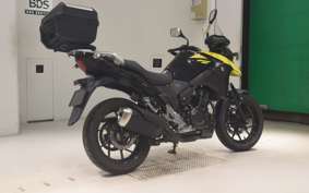 SUZUKI Vｽﾄﾛｰﾑ250A
