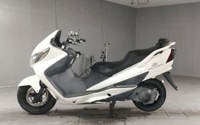 SUZUKI SKYWAVE 250SS CJ43A