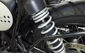 TRIUMPH STREET SCRAMBLER 2023