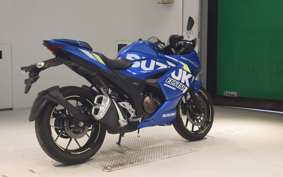 SUZUKI ｼﾞｸｻｰ250SF