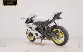 YAMAHA YZF-R6 2017