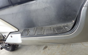 HONDA SILVER WING 400 2004 NF01