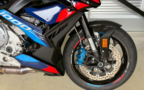 BMW M1000R 2023 0E81