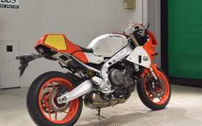 YAMAHA XSR900 GP 2024 RN96J