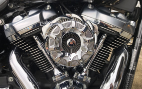 HARLEY FLFBS 2018 YGK