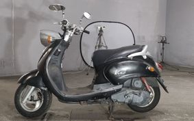 YAMAHA VINO125 SE24