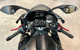 YAMAHA YZF-R1 S 2021 RN42