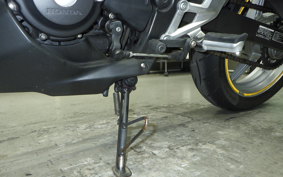 HONDA CBR250R GEN 3 2001 MC41