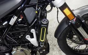 HUSQVARNA SVARTPILEN 125 2019