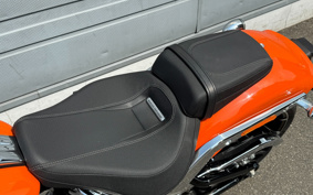 HARLEY  HARLEY FXBR 2023 YEZ