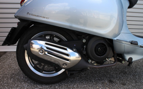 VESPA  VESPA  PRIMA  BEIGE RA150S