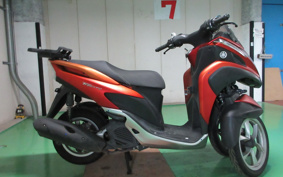 YAMAHA TRICITY 125 SE82J