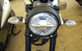 YAMAHA XSR155